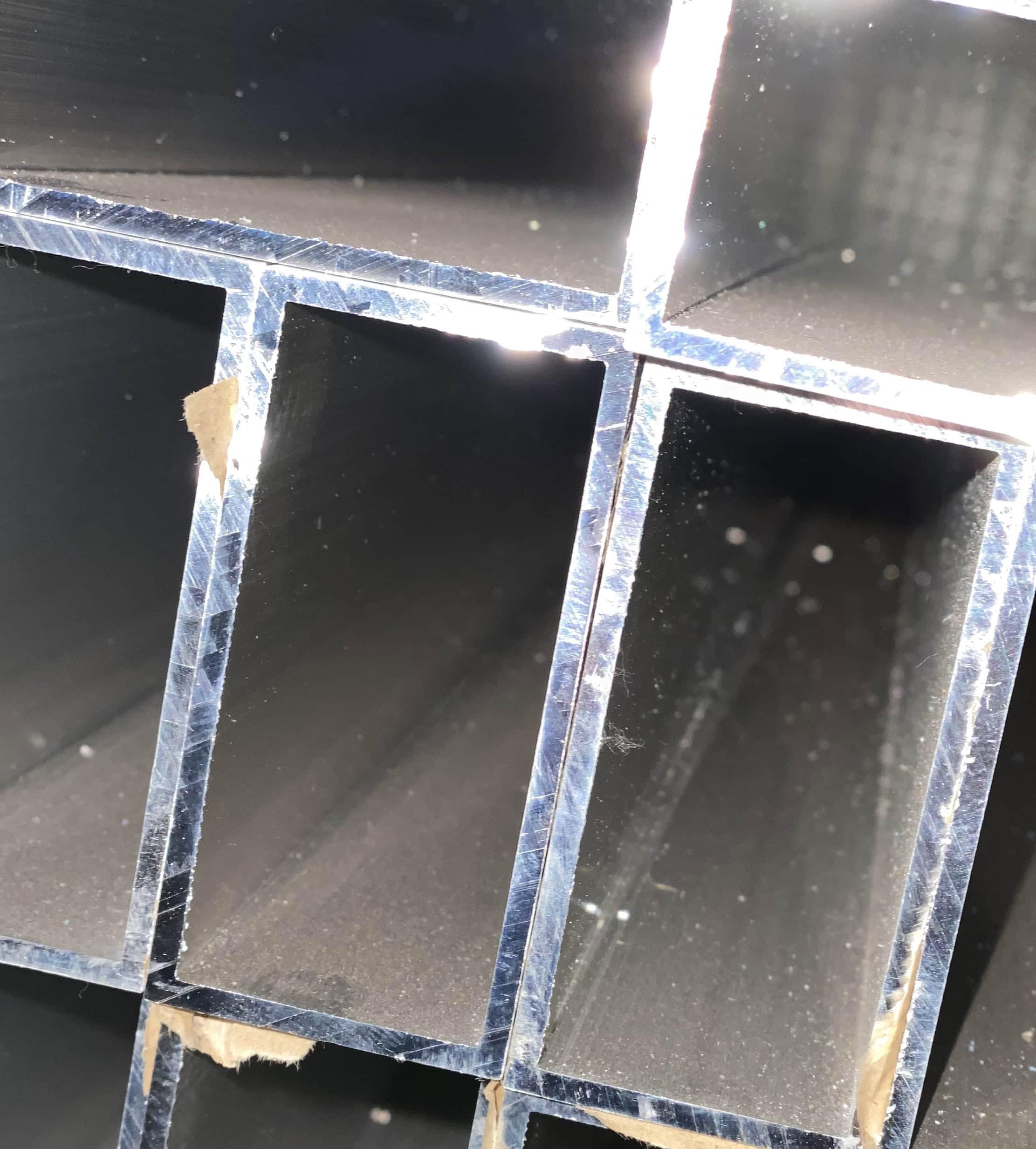 Metric Aluminum Rectangular Tube Up Close
