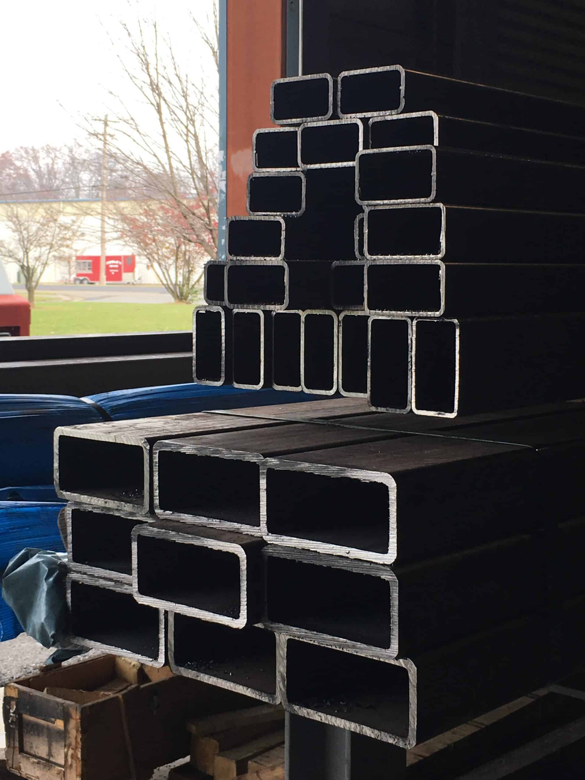 Stack Of Metric Carbon Steel Rectangular Tube
